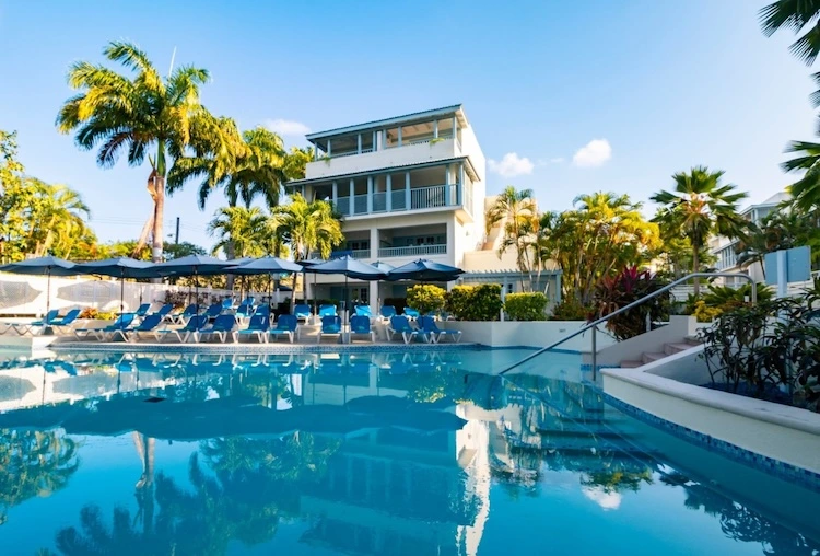 Savannah Beach Club